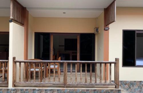 Maret Complejo | Dow Residence
