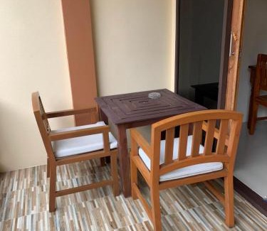 Maret Complejo | Dow Residence