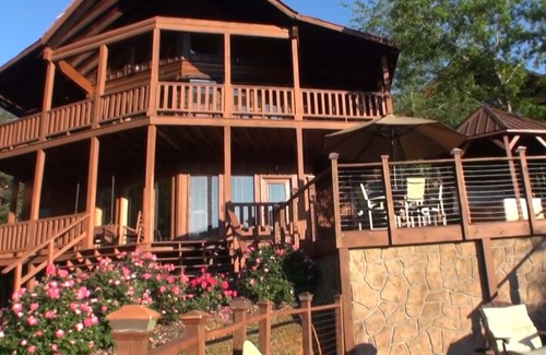 Gatlinburg - Pigeon Forge Cabina | Down by the Water