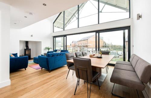 Warmwell Casa | Down Time BR21 Silverlake Dorset