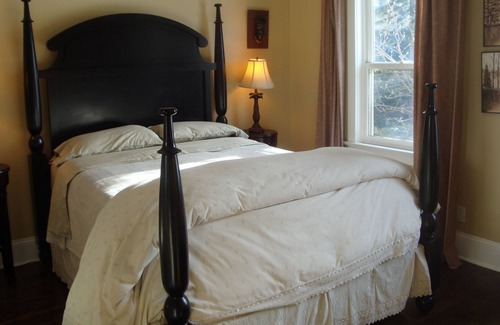 Historic Old Town Cama Y Desayuno | DownHome Bed & Breakfast