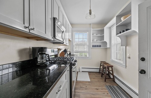 Bristol Casa | Downton Bristol Retreat