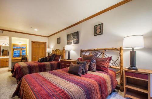 Downtown Park City Casa | Downtown 2 Bedroom Town Lift by All Season Resorts Lodging