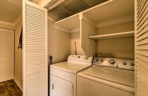 Historic Kailua Village Apartamento | Downtown Air Conditioned Condo Walk to Beaches