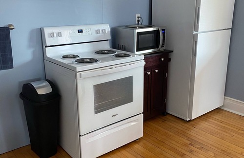 Alexandria Bay Casa | Downtown Alexandria Bay & Right on the St.Lawrence River