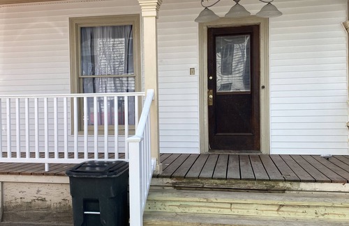 Alexandria Bay Casa | Downtown Alexandria Bay & Right on the St.Lawrence River