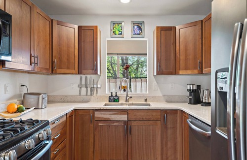 South Addition Casa | Downtown Anchorage 3 BR Home