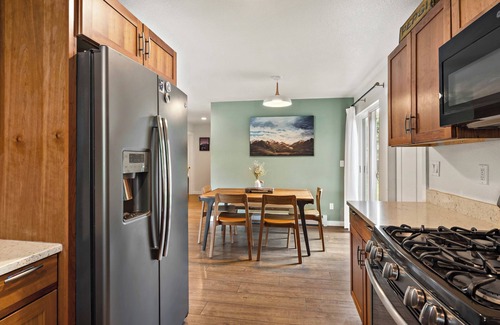 South Addition Casa | Downtown Anchorage 3 BR Home