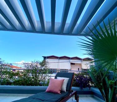 Kamena Vourla Apartamento | Downtown apartment