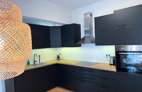 Kavala Apartamento | Downtown Apartment