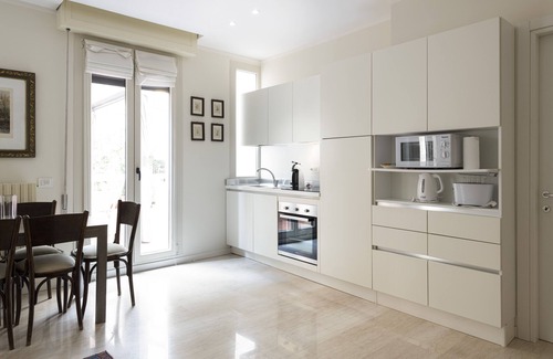 Pesaro Apartamento | Downtown apartment with terrace in front of Rossini Theater