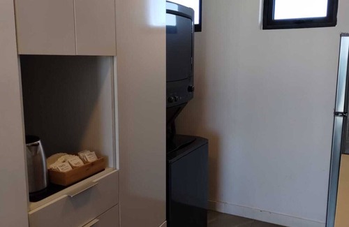 Avenida Revolución Apartamento | Downtown Apt with Balcony City View, Gym & Lounge