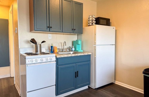 Mount Oliver Apartamento | Downtown Area 2 Beds + Sofa bed, Sleep 6, Stylish