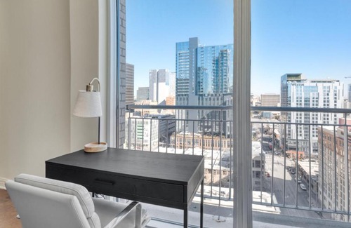 Waller Creek District Apartamento | Downtown Austin 1br w gym pool wd nr Capitol ATX-165