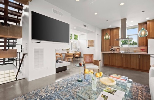 Central East Austin Casa | Downtown Austin Gem I Pet-friendly 4BR home w/fire pit & fenced yard