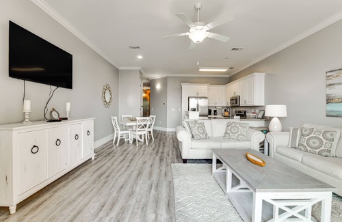 Old Town Condominio | Downtown Bay St Louis Condo - Walk to Beach!