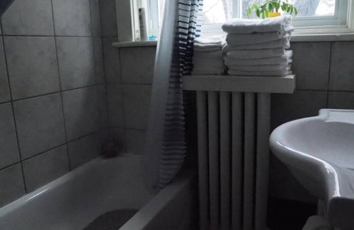 Centretown Casa | Downtown Bed and Breakfast