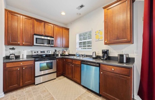 Durham Casa | Downtown Bliss on Suncrest Ct