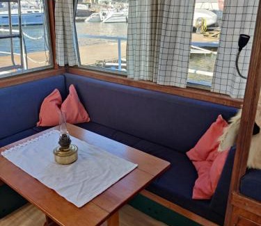 Centrum Alquiler De Eote | Downtown Boat-Apartment