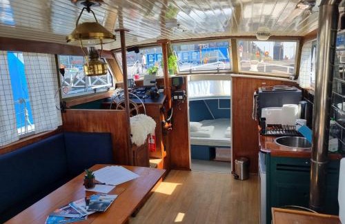 Centrum Alquiler De Eote | Downtown Boat-Apartment