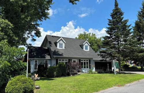 Brockville Casa | Downtown Brockville Home