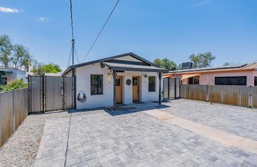 Downtown Tucson Casa | Downtown Bungalow -duplex - Ev Charger