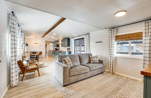 Cascade Casa | Downtown Cascade Vacation Rental < 1 Mi to Lake!
