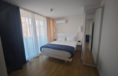 Imereti Apartamento | Downtown Comfort Roomy Studio in Orbi