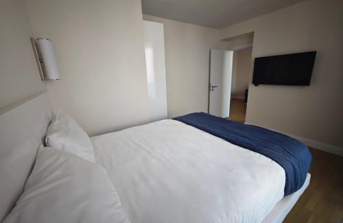 Imereti Apartamento | Downtown Comfort Roomy Studio in Orbi