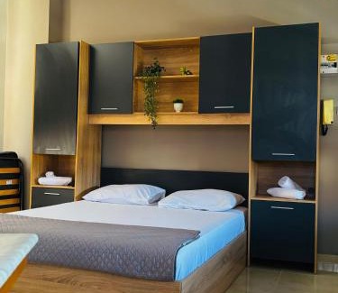 Serres Hotel | Downtown Comfy Studio of Serres 3