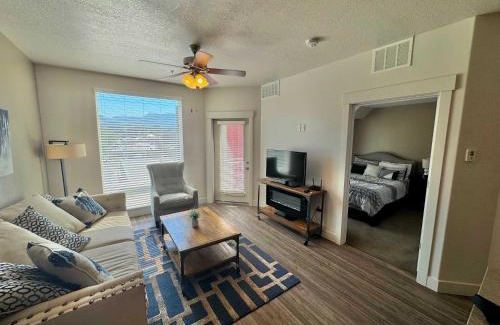 Central City Casa | Downtown Condo with Mountain Views
