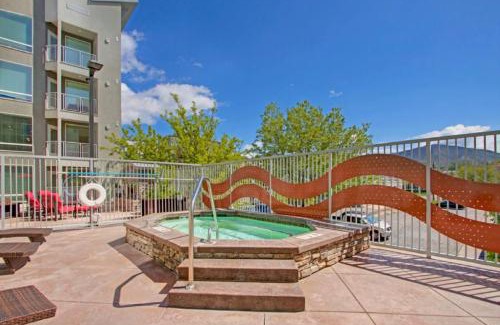 Central City Casa | Downtown Condo with Mountain Views