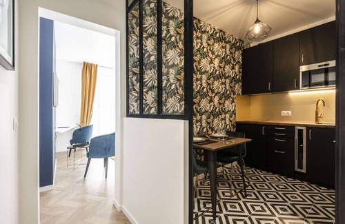 Hincmar Apartamento | Downtown: Confort Moderne, Fiber Optics, Netflix, Parking