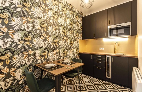 Hincmar Apartamento | Downtown: Confort Moderne, Fiber Optics, Netflix, Parking