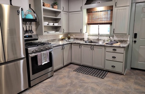 Fort Smith Casa | DOWNTOWN COZY GETAWAY