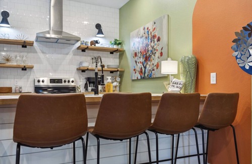 Downtown Casa | Downtown Delight ~ Aggieland Vacation Rentals