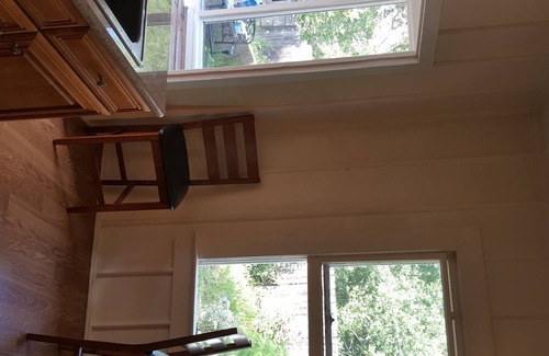 Lower State Casa | Sueño céntrico (1bd / 1ba)