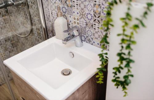 Arad Apartamento | Downtown Escape