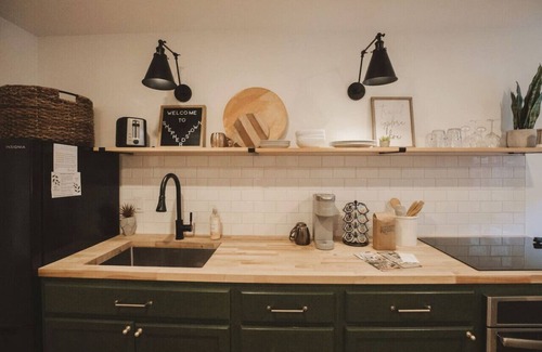 Shepherdstown Apartamento | Downtown: Explore Shepherdstown from cozy 1br apartment