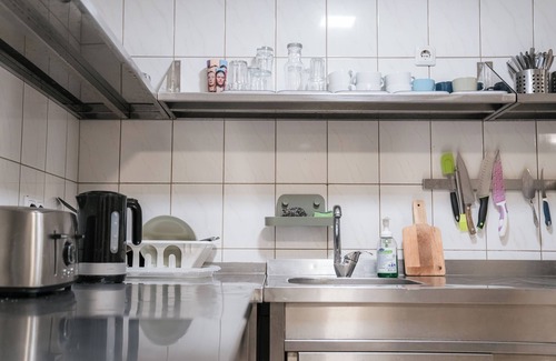 Uzupis Casa | Downtown Forest Hostel & Camping
