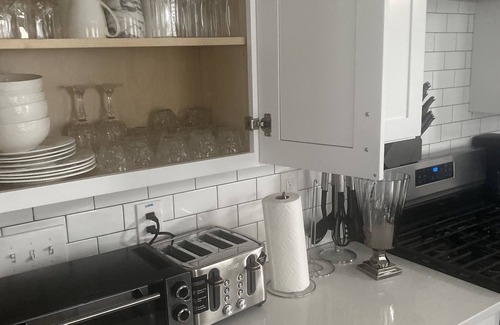Greektown Casa | Greektown-upper Canton with parking pad and rooftop 3 bedrooms 3 bathrooms