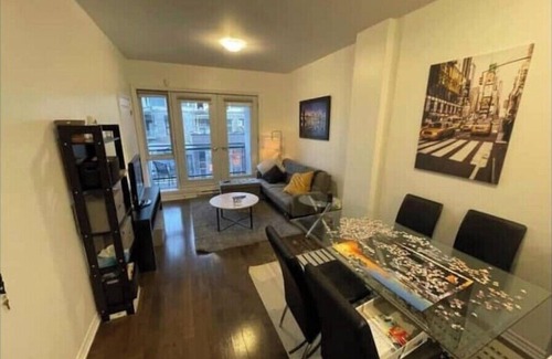 Milton Park Apartamento | Downtown heart of mtl beautiful staycation