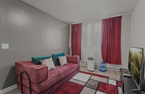 New Center Detroit Apartamento | Downtown Hideaway w/ Cozy & Modern Comfort