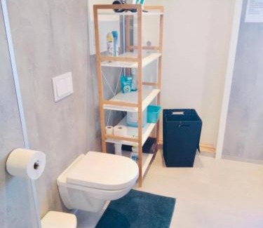 Alesund Apartamento | Downtown Historical House with Renovated apartments free P near