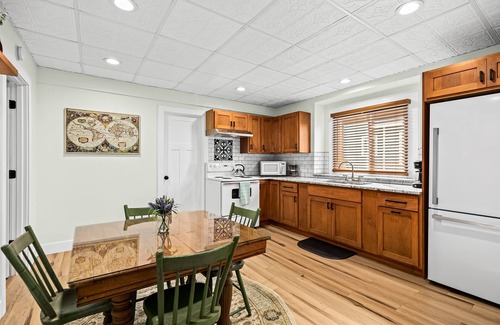 Holly Apartamento | Downtown Holly Homefront - Walk to downtown Holly