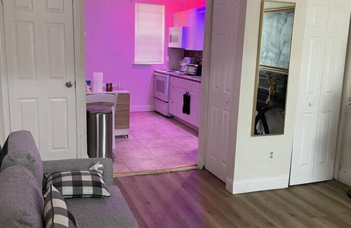 Downtown Baltimore Casa | Downtown Home - Close to Topgolf, Ravens Stadium, Orioles Park, UM Baltimore
