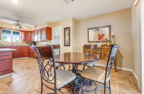 East Mesa Casa | Downtown Home w/Enclosed Yard, Gas Grill, Free WiFi, Central A/C, Washer/Dryer
