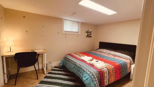 South Central Casa | Downtown-Jackson Park private Budget Friendly Room