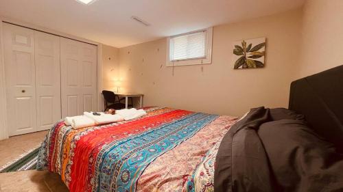 South Central Casa | Downtown-Jackson Park private Budget Friendly Room