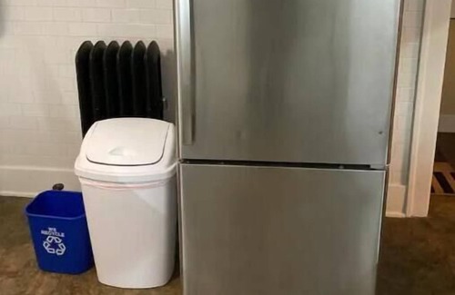 Vine Casa | Downtown Kalamazoo Apartment - over 1,000 5-star reviews; hosting since 2015